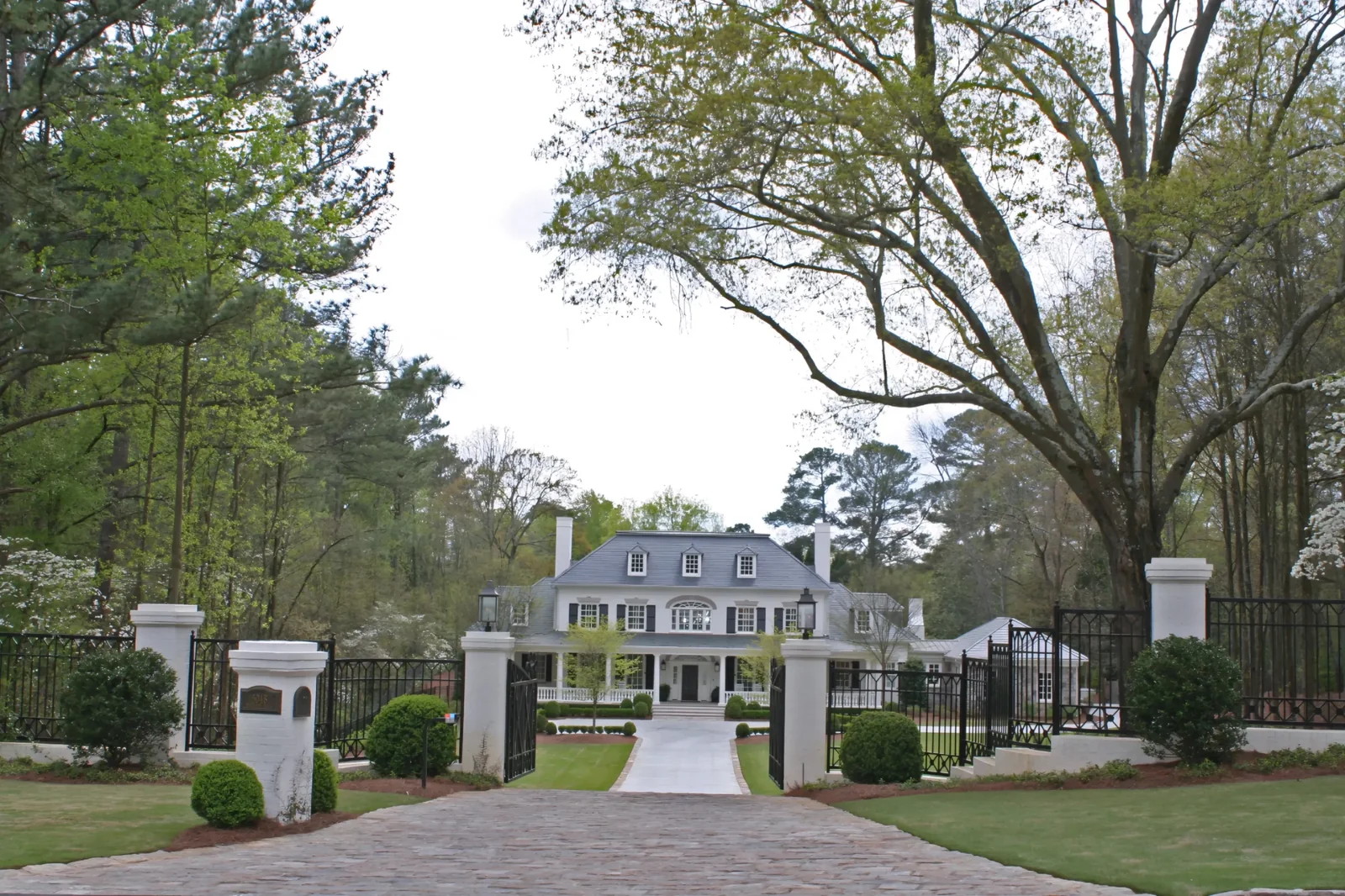 Northside Drive whole-home in Atlanta, GA, photograph 1