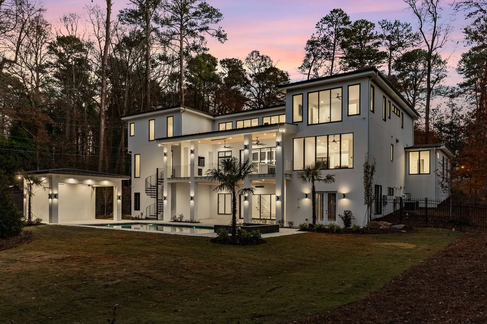 West Paces Ferry whole-home in Atlanta, GA, photograph 7