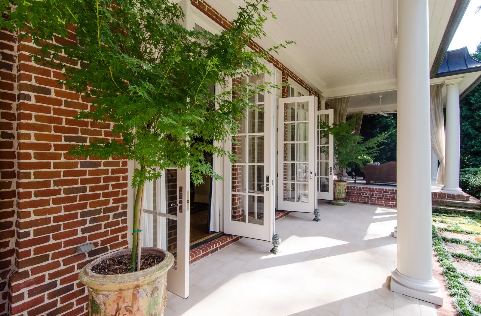 Tuxedo Court, the Isaiah Thomas Estate whole-home in Atlanta, GA, photograph 7