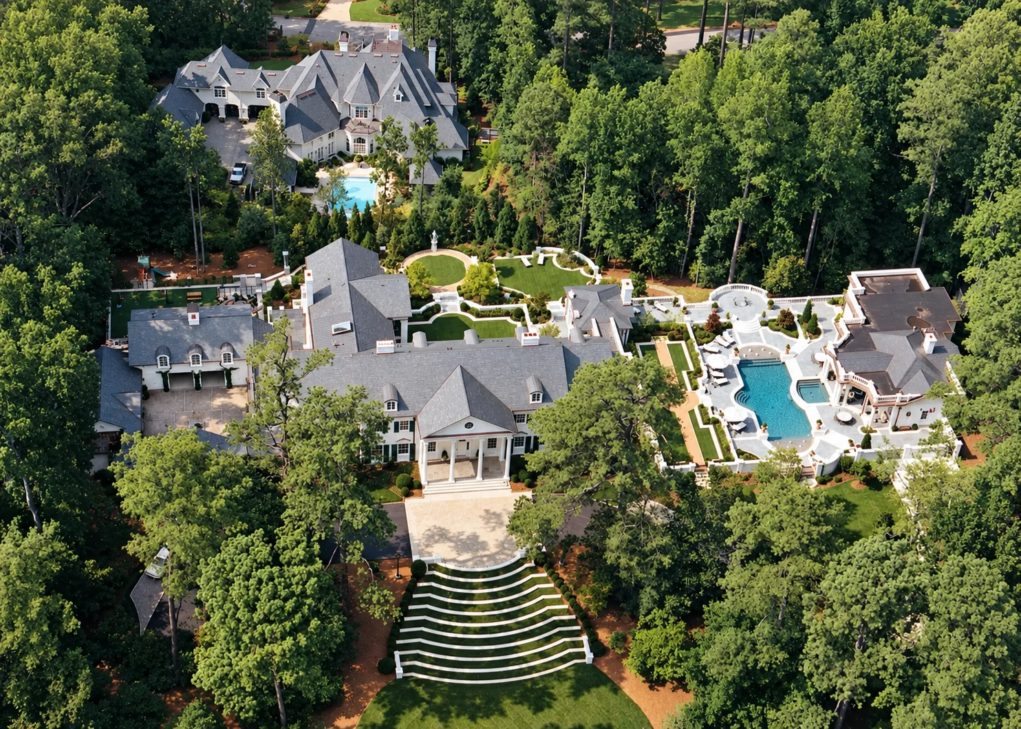 Buckhead Estate whole-home in Atlanta, GA, photograph 6
