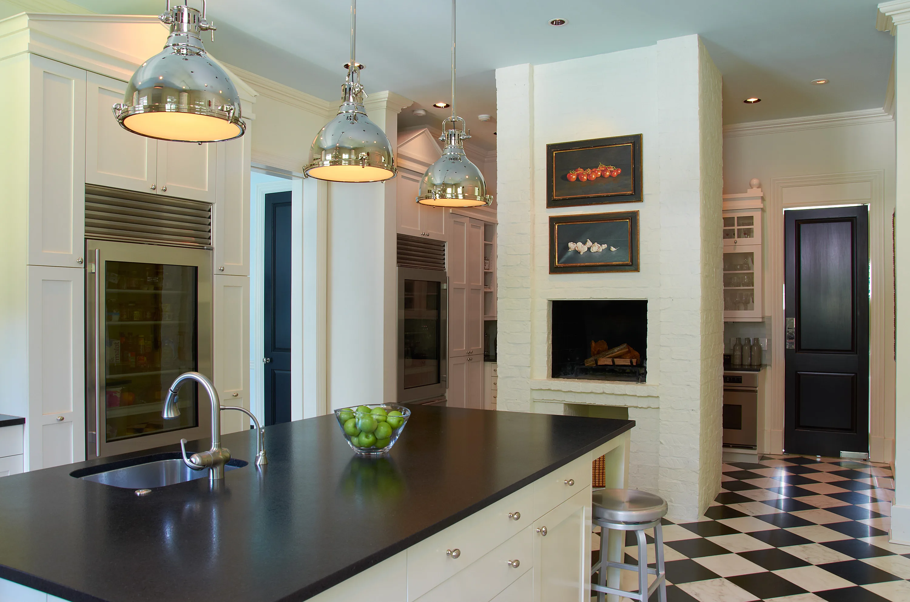 West Paces Park, kitchen